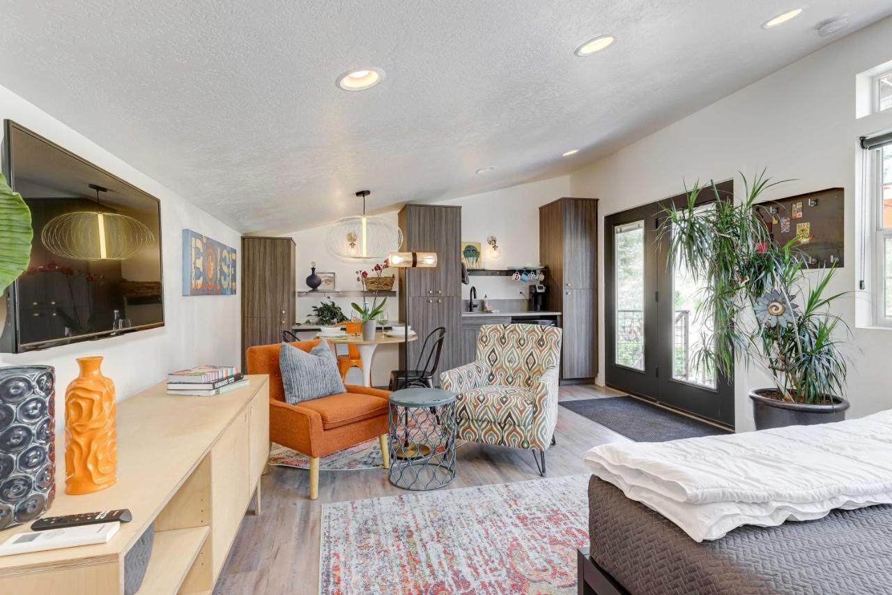 Stylish And Modern Boise Studio With Foothills Views! Bagian luar foto
