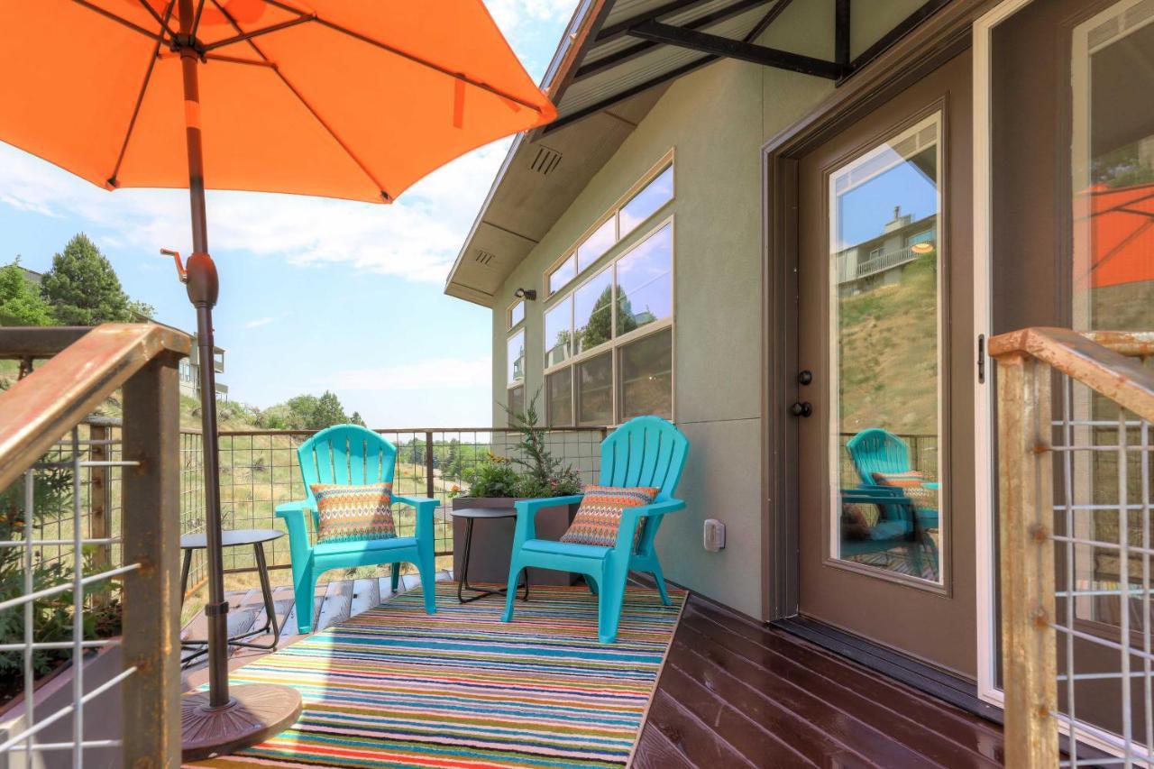 Stylish And Modern Boise Studio With Foothills Views! Bagian luar foto